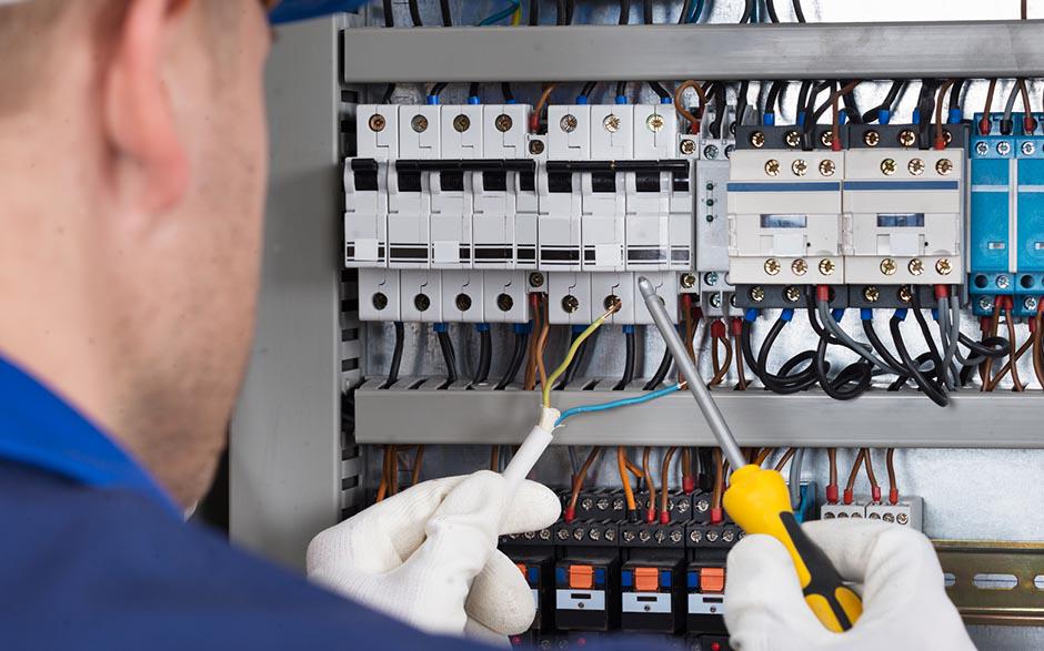 urgence électricité Paris 8